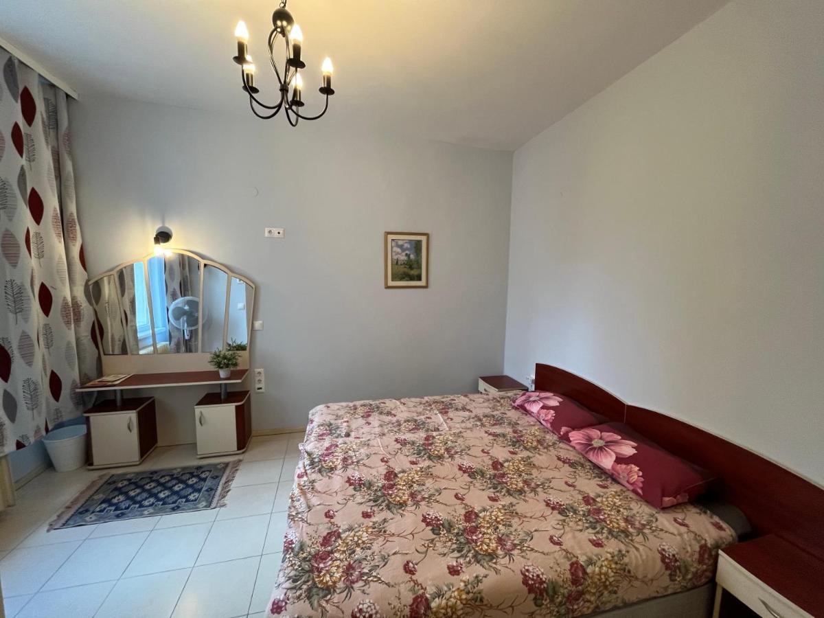 شقة 113 In Sofia With 2Br And 2 Full Bath المظهر الخارجي الصورة